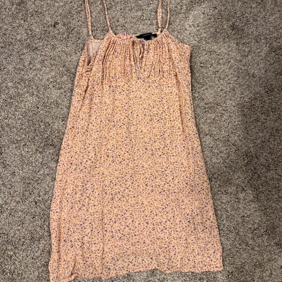 Forever 21 Floral Mini Dress - Picture 3 of 5